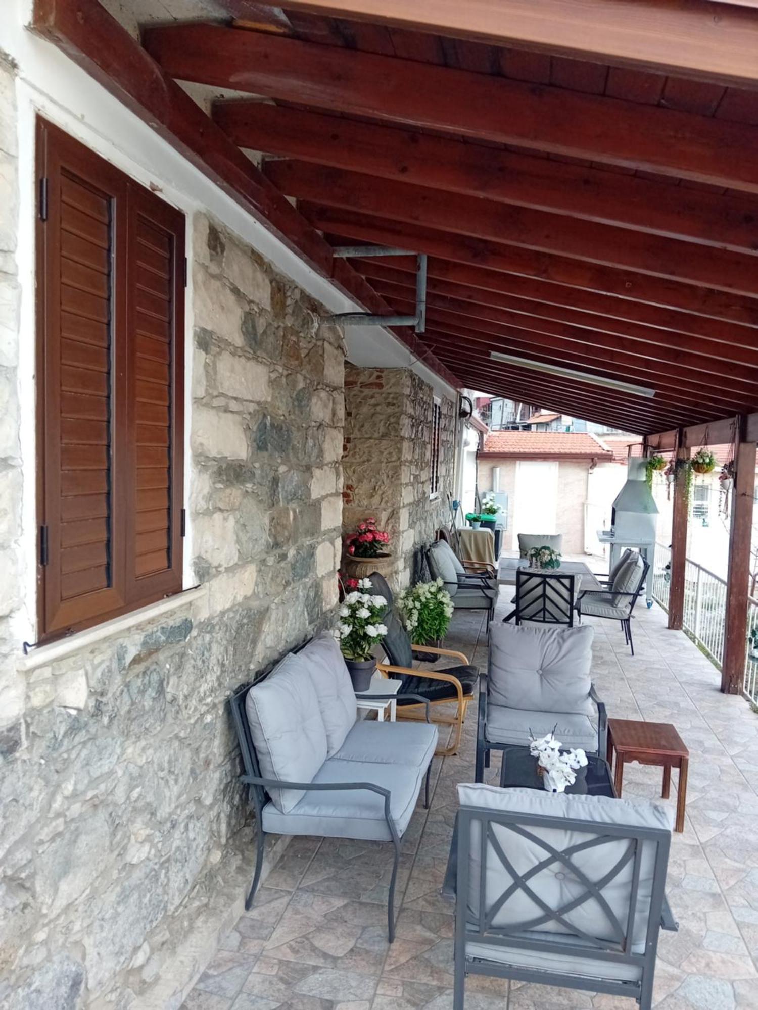 Traditional House In Pelendri Holiday home Limassol